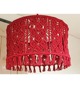 Geknoopte lamp gemaakt van Ringen en frames