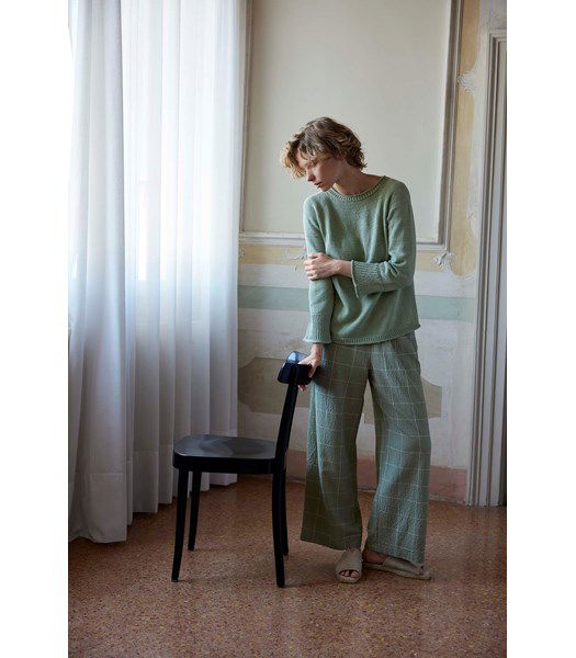 Breipatroon Damestrui Brigitta met wijde ronde halsboord in fantasiepatroon