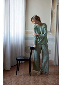 Damestrui Brigitta met wijde ronde halsboord in fantasiepatroon