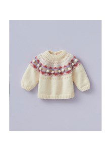 Kindertrui met gekleurde baan die doorloopt in voor-, achterpand en mouwen.