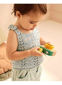 Zonnehemdje voor peuter in ajourpatroon