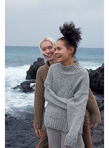 Damestrui met brede boorden