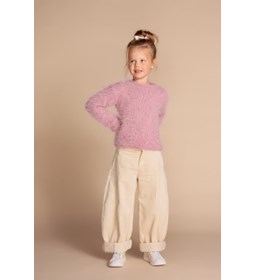 meisjes trui gemaakt van Lammy Yarns Soft Fun Nieuw