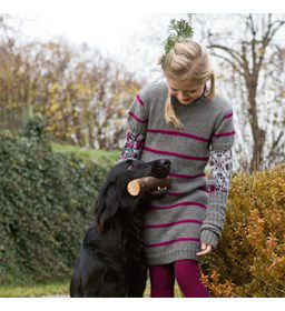 Jurk en armwarmers gemaakt van Lang Yarns Baby alpaca