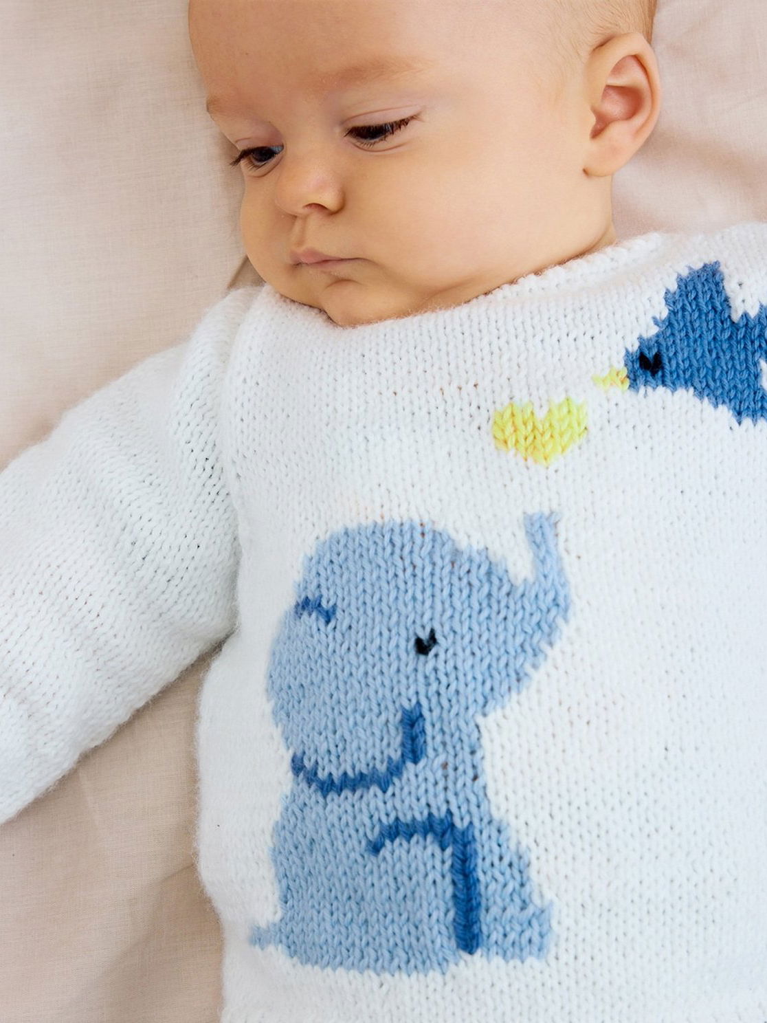 Phildar breipatroon luietrtruitje ....