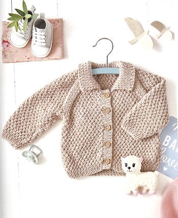 jasje met raglan mouwen en kraagje