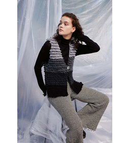 Lang Gilet gemaakt van Lang Yarns Carpe Diem