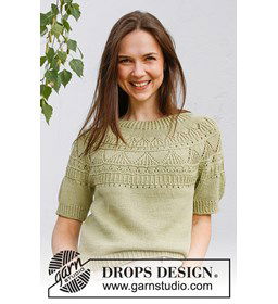 Damestruitje met kant- en rieliefpatroon gemaakt van Drops Safran