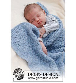 Babydeken gemaakt van DROPS Sky