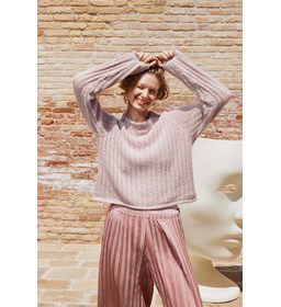 Damestrui Curator of Stitches in verticaal ribbelpatroon gemaakt van Rondbreinaald nr 5