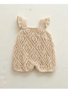 Baby tuinbroekje in ajourpatroon 