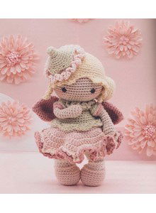 Meisjespop met vleugeltjes