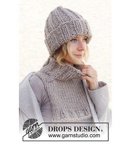 Muts met halswarmer gemaakt van Drops Polaris