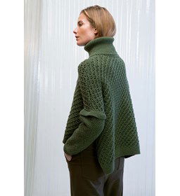 Wijde damestrui gemaakt van Lang Yarns Merino 150