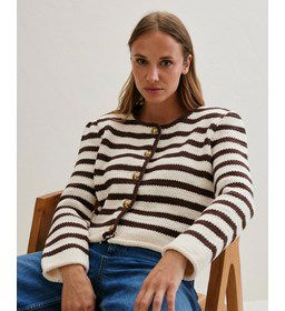 Gestreept vest gemaakt van knopen