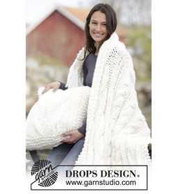 Gebreide deken en kussen  gemaakt van Drops Polaris