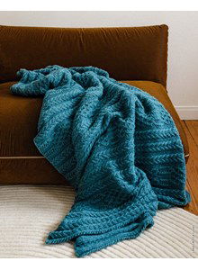 Woondeken met verschillende kabelpatronen