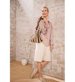 tas met verticaal gekleurde banen gemaakt van Naaiartikelen