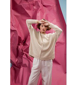 Wijde rechte damestrui gemaakt van Lang Yarns Regina