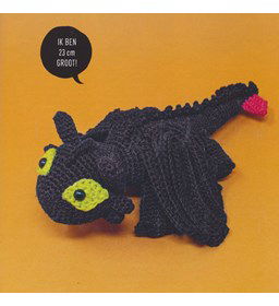 Gevleugelde vriend Helleveeg gemaakt van Scheepjes Catona 25 en 10 gram