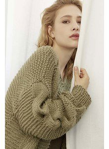 Vest voor dames met kabelpatroon