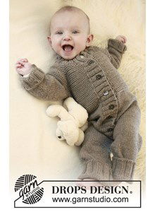 Gebreid kruippak met raglan.