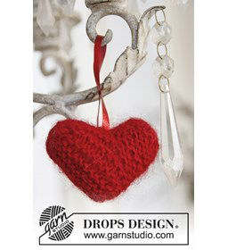 Gebreid Kerst hart gemaakt van Drops Alpaca