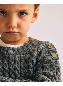 Kindertrui in kabelpatroon