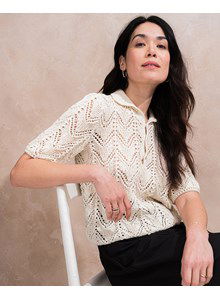 damestrui Lea met reverkraag, gebreid in kantpatroon