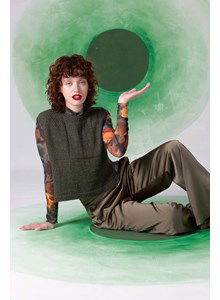 Mouwloze trui met vlakken