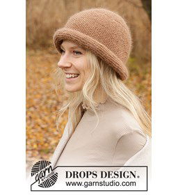 Muts / Vissershoedje gemaakt van Drops Kid Silk