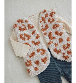 Mouwloos babyvestje gemaakt van Phildar Phil Douce