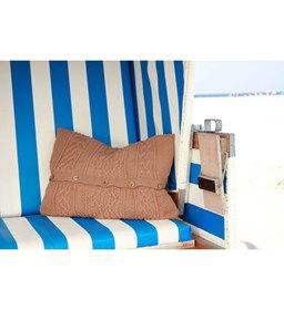 Kussen gemaakt van Schachenmayr Merino Extrafine Cotton 120