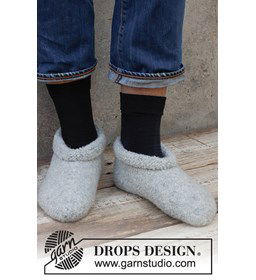 Herenpantoffels gemaakt van Drops Snow - Eskimo