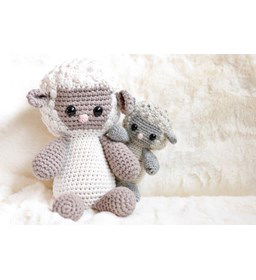 Schaap gemaakt van Lang Yarns Donegal