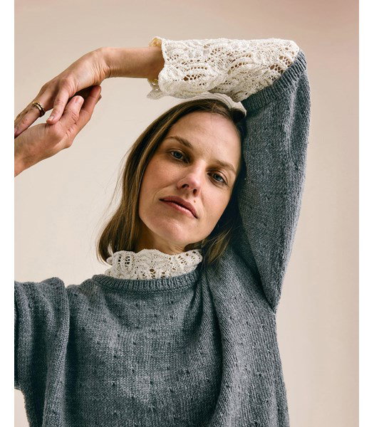 Breipatroon trui met boorden in kantpatroon