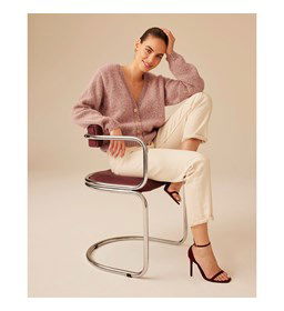 Damesvest met knoopsluiting gemaakt van Phildar Phil Disco