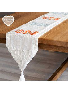 Tafelloper bloemen op tafel