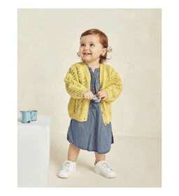 Meisjesvest gemaakt van knopen