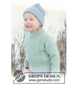 kindertrui met kabels Chilly Charm Sweater gemaakt van Drops Karisma