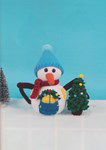 Haakpatroon Sneeuwpop met kerstboom