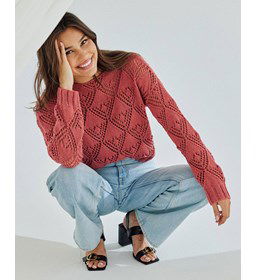 Damestrui in driehoekig ajourpatroon gemaakt van Phildar Phil Rustique