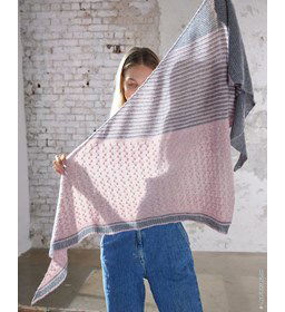 Tweekleurige driehoekssjaal gemaakt van Rondbreinaald nr 4