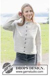 Breipatroon damesvest Moon History Cardigan met ronde pas en reliëfpatroon van andere kant