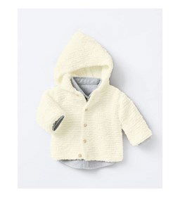 Baby jasje gemaakt van knopen