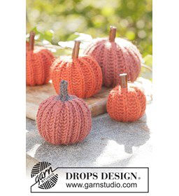 Decoratieve pompoenen gemaakt van Drops Lima