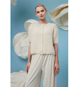 Damesvest Daisy gemaakt van Boeken Lang Yarns