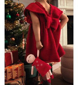 Kerstjurkje met grote strik gemaakt van Phildar Phil Partner 3,5