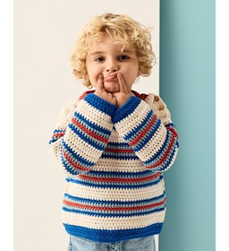 gestreepte trui in marinestijl gemaakt van knopen