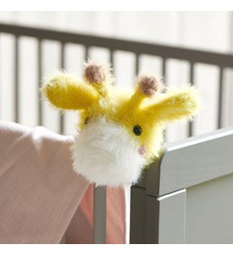 giraffe knuffel of wandhanger gemaakt van Haaknaalden